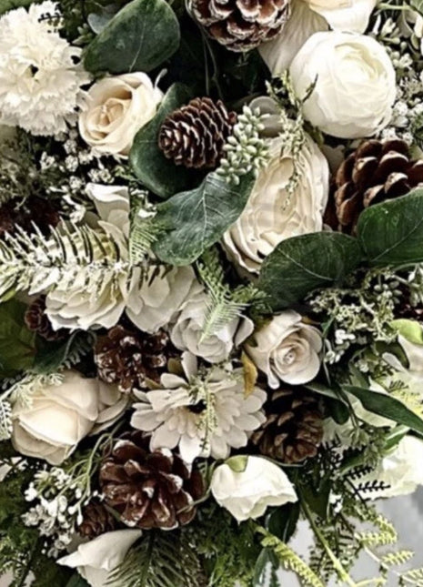 Wintry, Christmas bride bouquet in white, Ivory, cream with fir cones 10pc