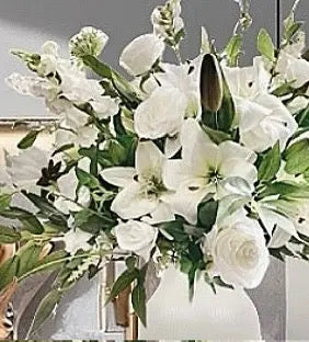 silk  Floral Arrangement Manor Lane in Ivory, White with Rose, Tiger Lily | Déco image 4